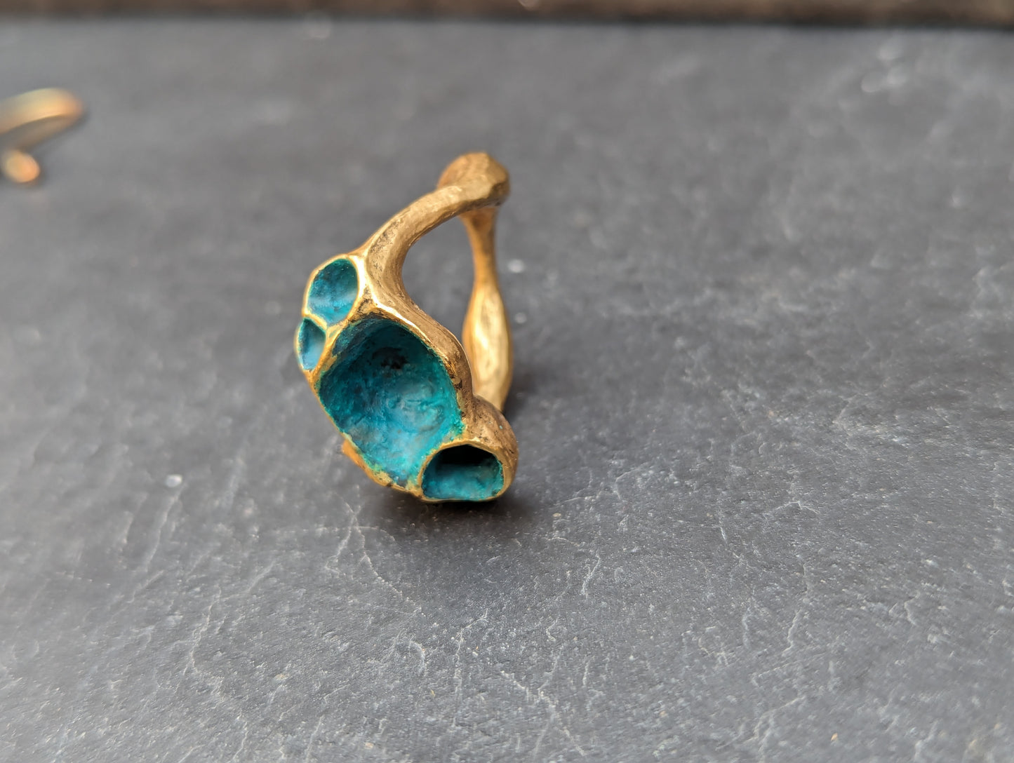 'Artefact' Statement ring in gold.-Beca Beeby