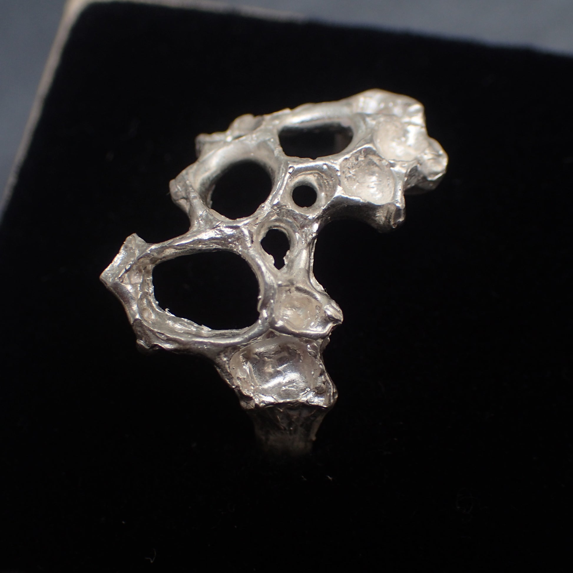 Delicate Honeycomb Ring handmade in solid Ecosilver-Jewellery-Beca Beeby