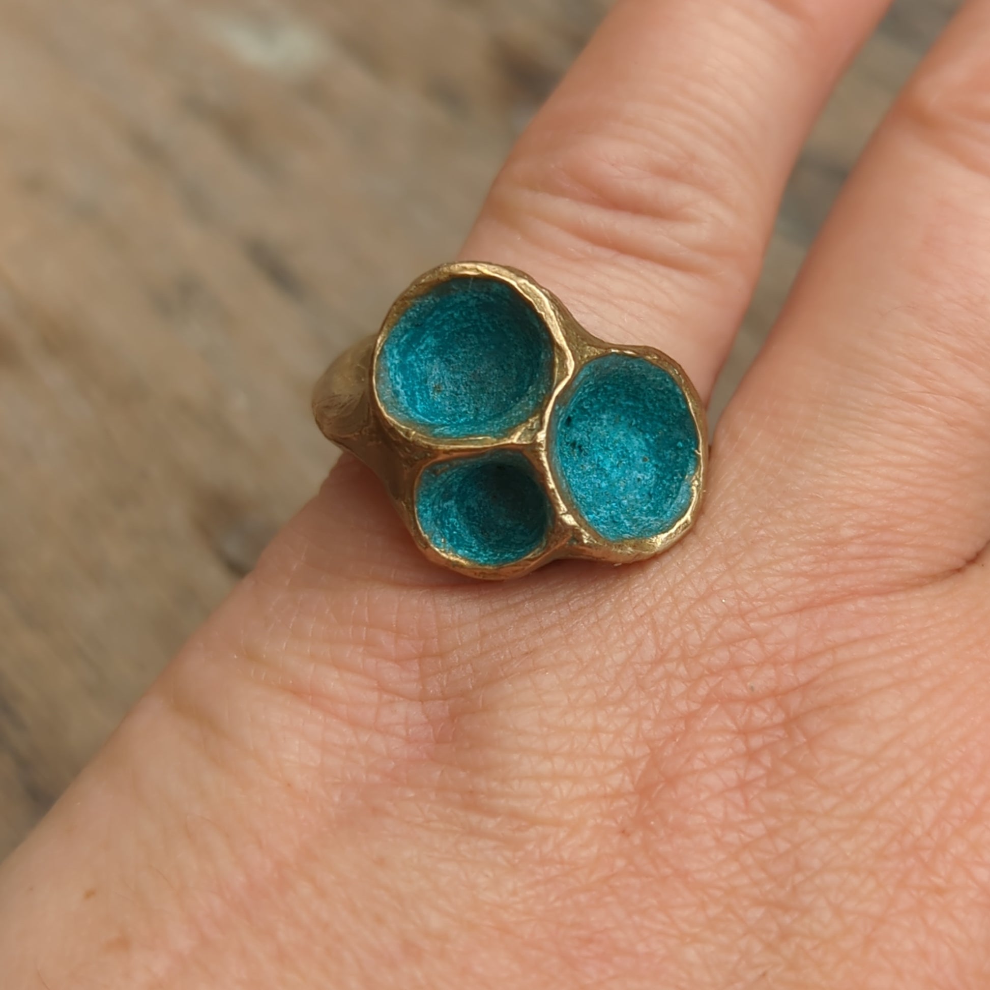 'Artefact' Statement ring Bronze with Turquoise patina. 7.-Beca Beeby