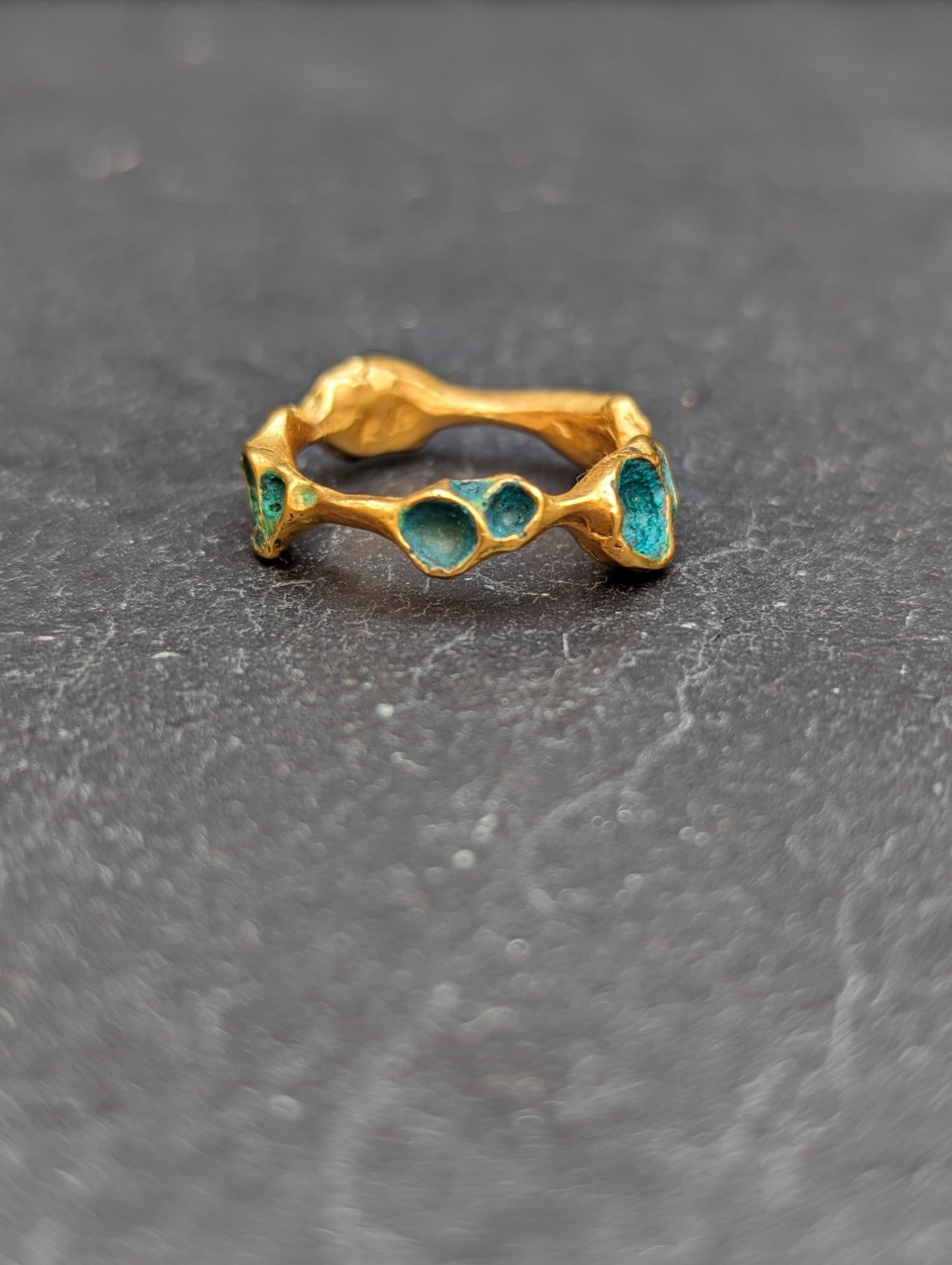 Artefact ring, delicate version in gold.-Beca Beeby